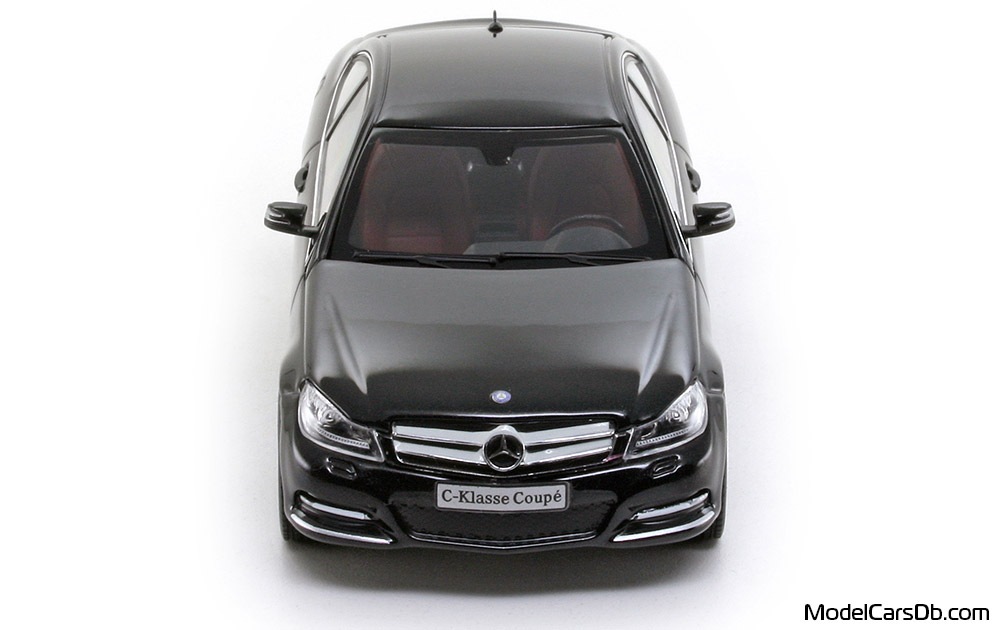 2011 - Mercedes C 350 Coupe (C204) Norev 1/43 (Чёрный) Спереди