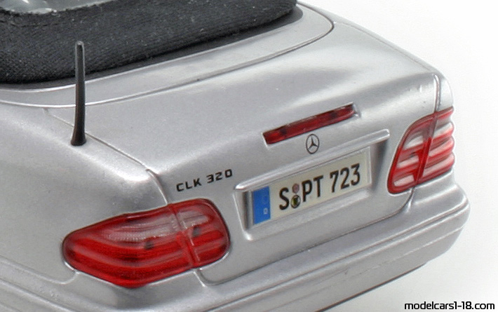 1997 - Mercedes CLK 320 (A208) Anson 1/18 (Серебристый) Багажник / Поднимающиеся фары