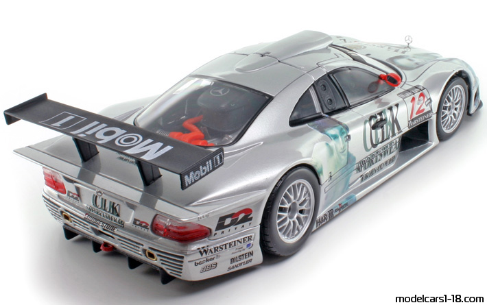 1998 - Mercedes CLK GTR Maisto 1/18 (Серебристый) Задняя правая сторона