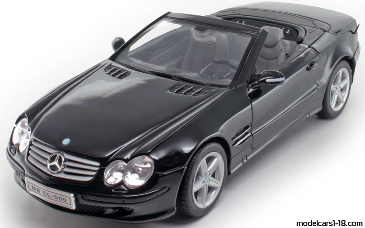 2001 - Mercedes SL 500 (R230) Welly 1/18 (Чёрный) Передняя левая сторона
