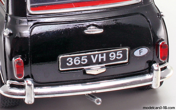 1964 - Morris Mini Cooper S Solido 1/16 (Чёрный) Багажник / Поднимающиеся фары