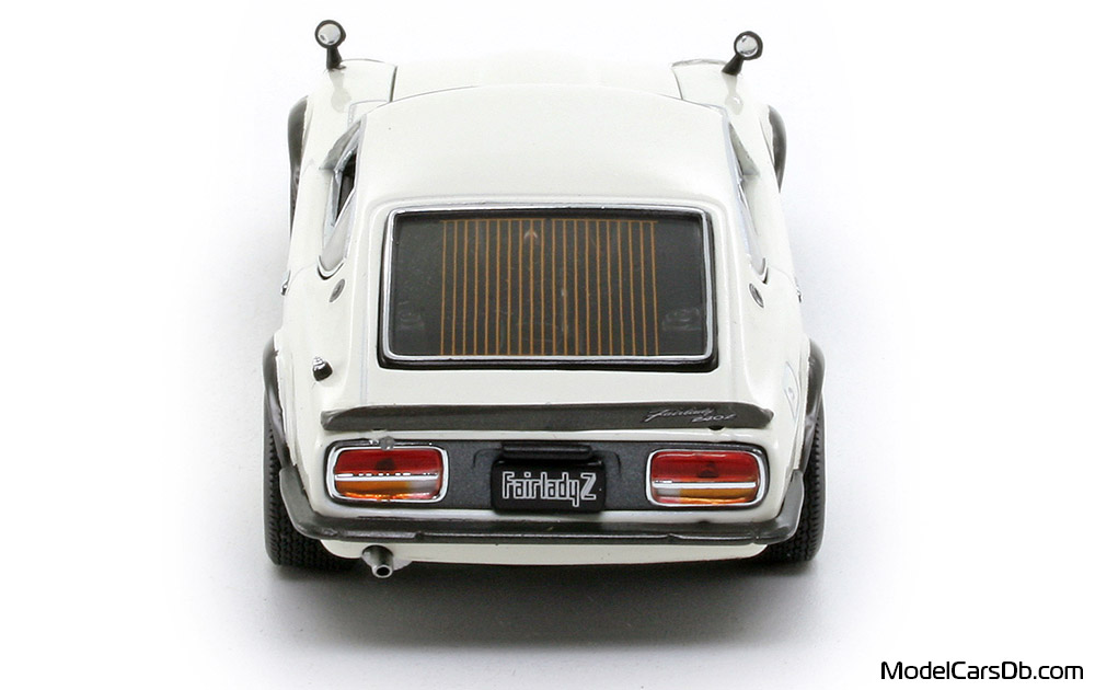 1971 - Nissan Fairlady 240ZG (HS30) Kyosho 1/43 (Белый) Сзади