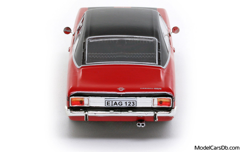 1970 - Opel Commodore GS/E DeAgostini 1/43 (Kрасный / Чёрный) Сзади