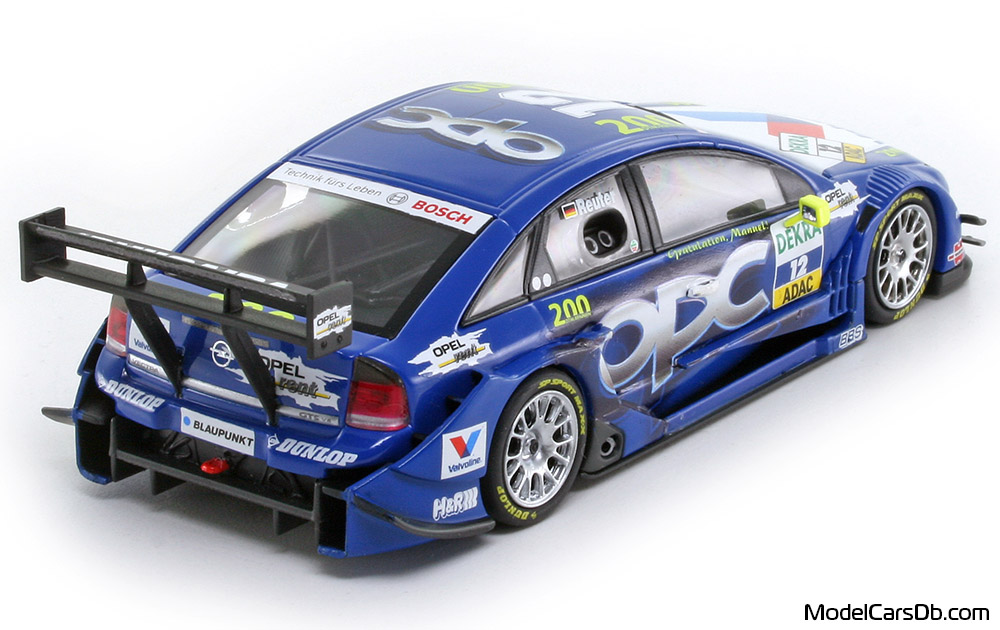 2005 - Opel Vectra GTS V8 DTM Minichamps 1/43 (Синий / Белый) Задняя правая сторона