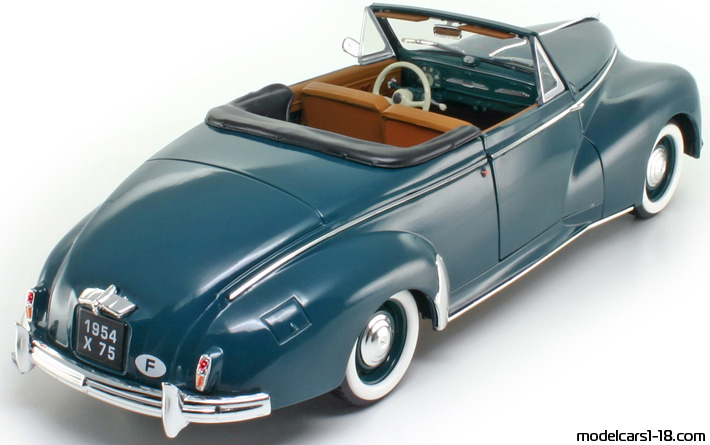 1954 - Peugeot 203 Solido 1/18 (Зелёный) Задняя правая сторона