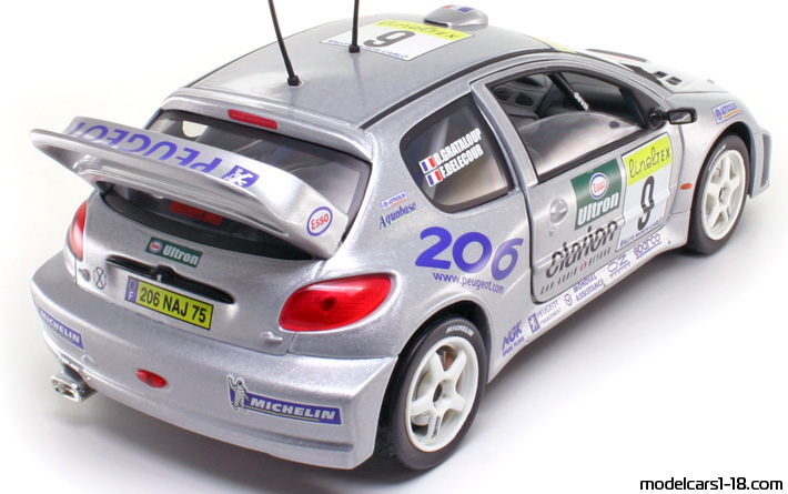 2000 - Peugeot 206 WRC Solido 1/18 (Серебристый) Задняя правая сторона
