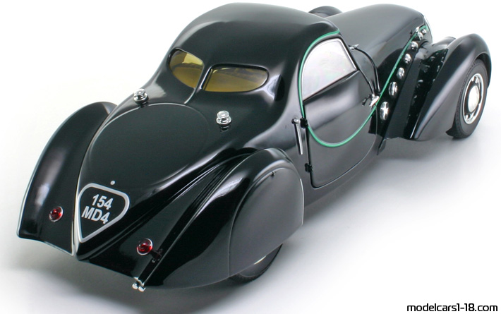 1937 - Peugeot 302 Darl'mat Norev 1/18 (Чёрный) Задняя правая сторона