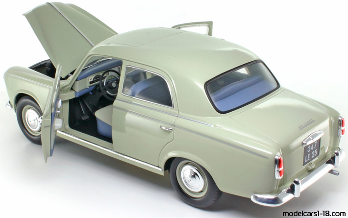 1964 - Peugeot 403 Berline Solido 1/18 (Зелёный) Открывающиеся части