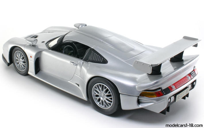 1996 - Porsche 911 GT1 Anson 1/18 (Серебристый) Открывающиеся части