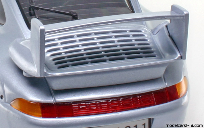 1995 - Porsche 911 GT2 (993) Anson 1/18 (Синий) Двигатель