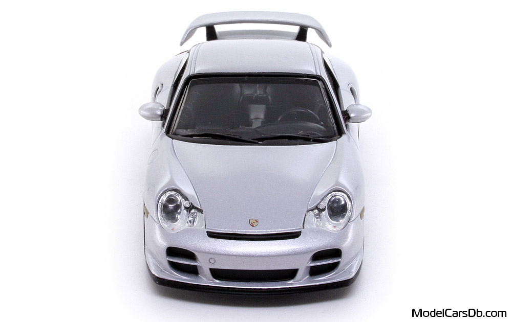2000 - Porsche 911 GT2 (996) Minichamps 1/43 (Серебристый) Спереди