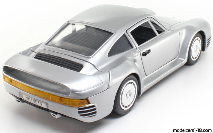 1986 - Porsche 959 Polistil 1/18 (Серебристый) Задняя правая сторона