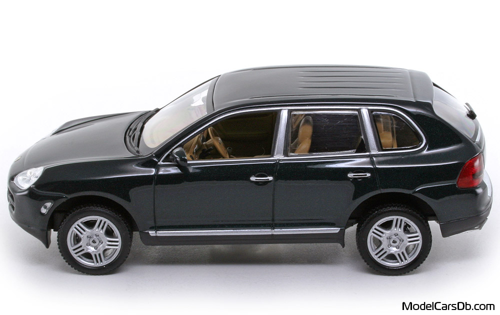 2002 - Porsche Cayenne S (9PA) Minichamps 1/43 (Синий) Сторона