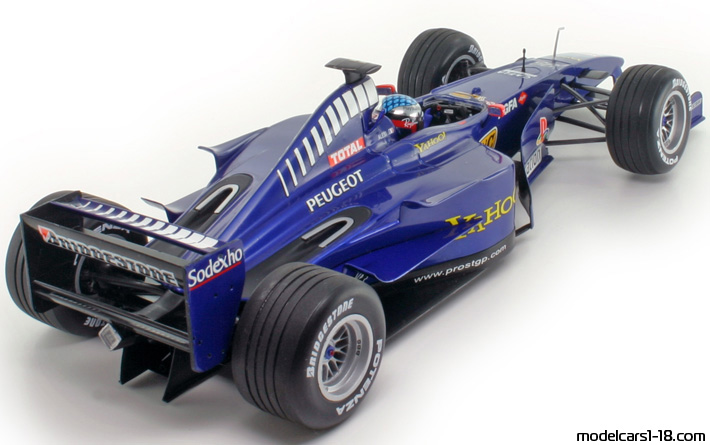 2000 - Prost Peugeot AP03 Minichamps 1/18 (Синий) Задняя правая сторона