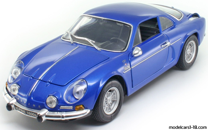 1971 - Renault Alpine A110 1600S Maisto 1/18 (Синий) Передняя левая сторона