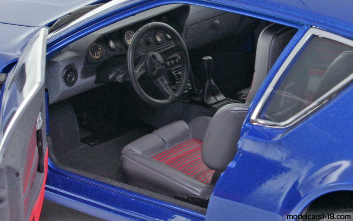 1981 - Renault Alpine A310 V6 Norev 1/18 (Синий) Интерьер панель приборов