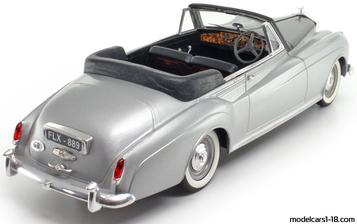 1959 - Rolls Royce Silver Cloud II Solido 1/20 (Серебристый / Чёрный) Задняя правая сторона