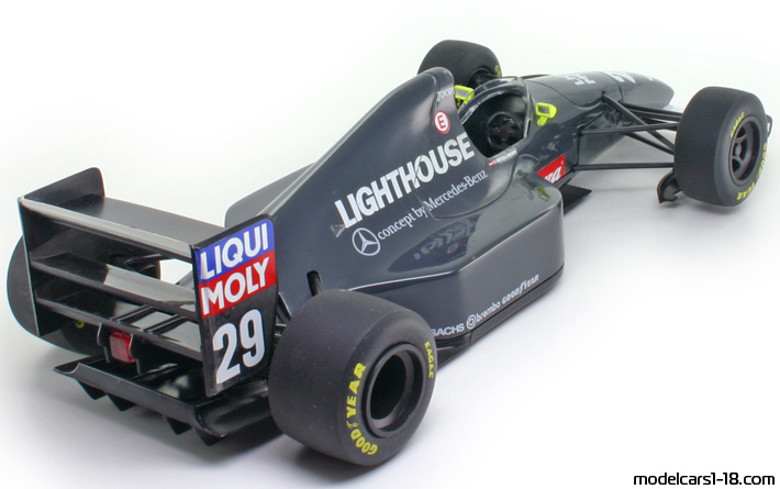 1993 - Sauber Ilmor C12 Minichamps 1/18 (Серый  / Белый) Задняя правая сторона