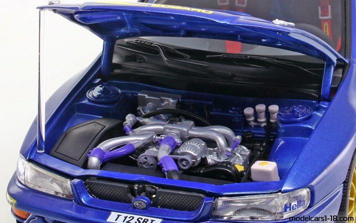 1999 - Subaru Impreza WRC AutoArt 1/18 (Синий / Жёлтый) Двигатель