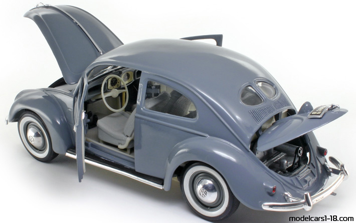 1951 - Volkswagen Beetle (Kaefer) Maisto 1/18 (Серый ) Открывающиеся части