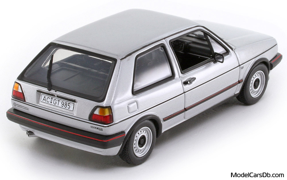 1985 - Volkswagen Golf GTI Minichamps 1/43 (Серебристый) Задняя правая сторона