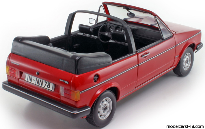 1974 - Volkswagen Golf Chrono 1/18 (Kрасный) Задняя правая сторона
