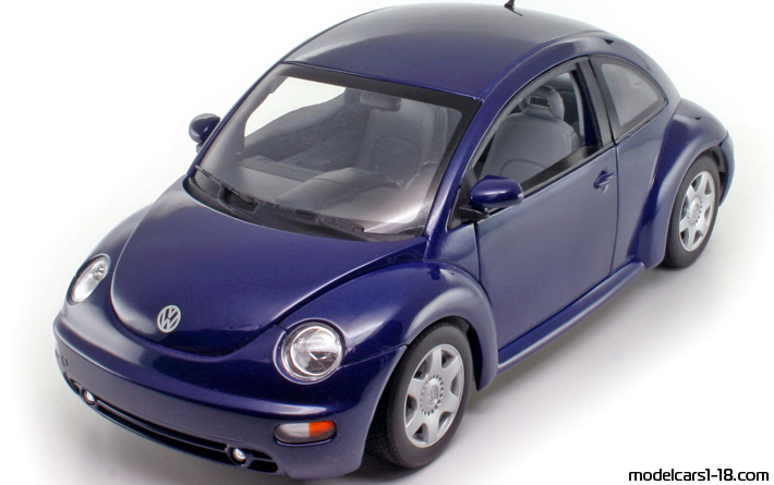 1998 - Volkswagen New Beetle Gate 1/18 (Синий) Передняя левая сторона