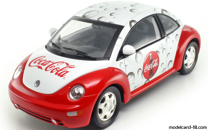 1998 - Volkswagen New Beetle Hot Wheels 1/18 (Белый / Kрасный) Передняя левая сторона